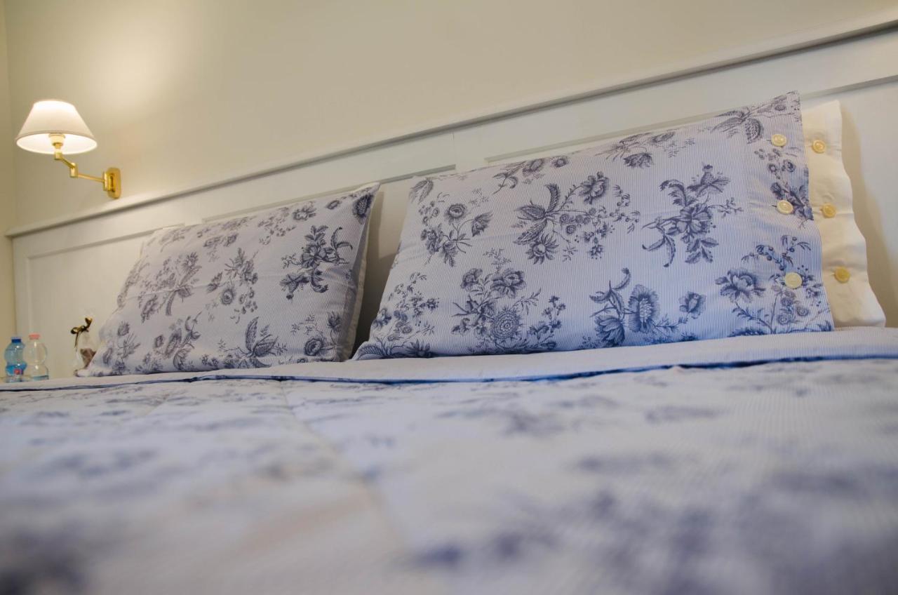 Villa Chiara B&B Biandronno Eksteriør billede