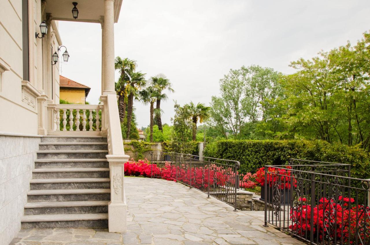 Villa Chiara B&B Biandronno Eksteriør billede